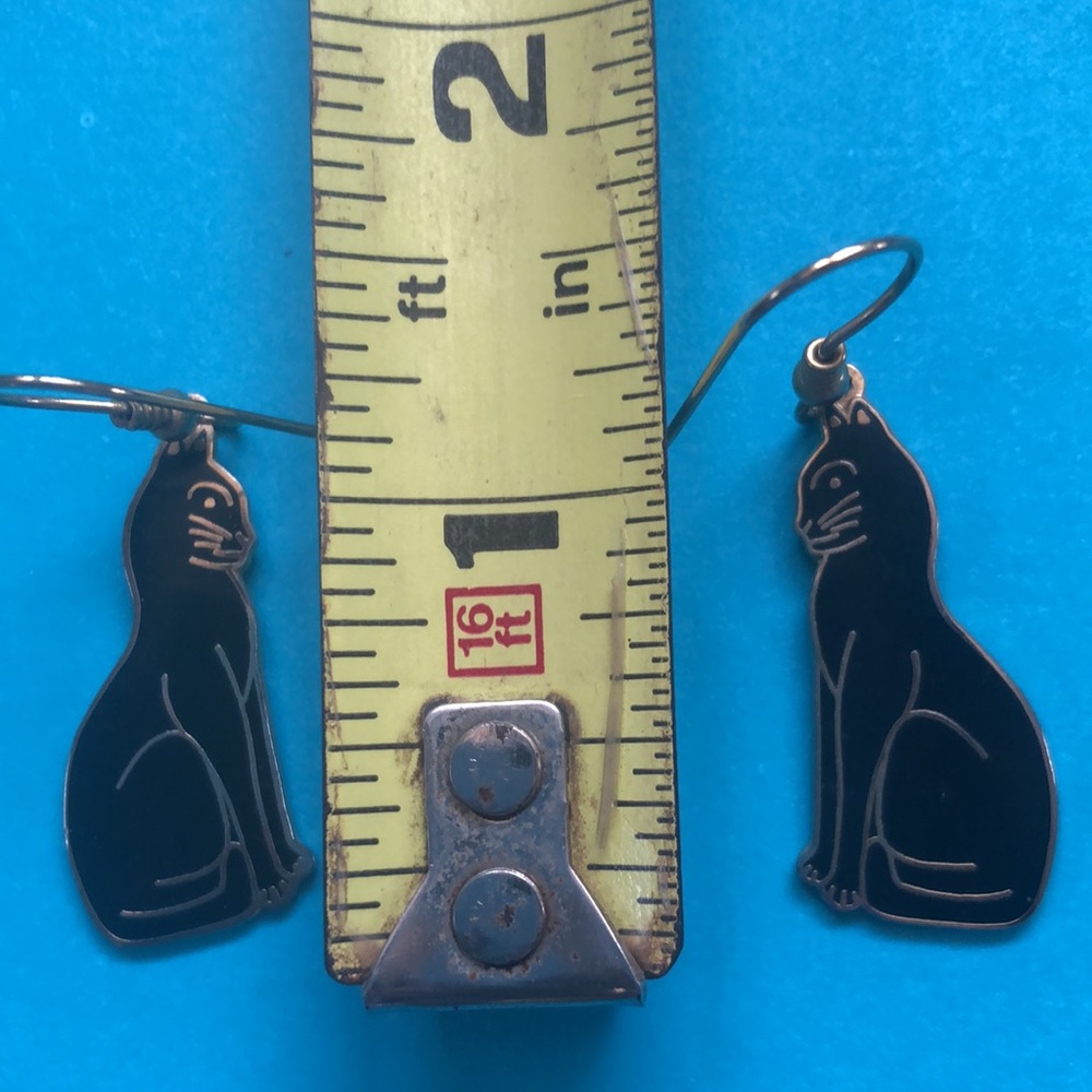 Vintage Black Cat Earrings - Picture 3 of 3